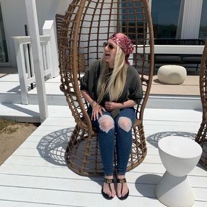 Meet your Posher, Grace